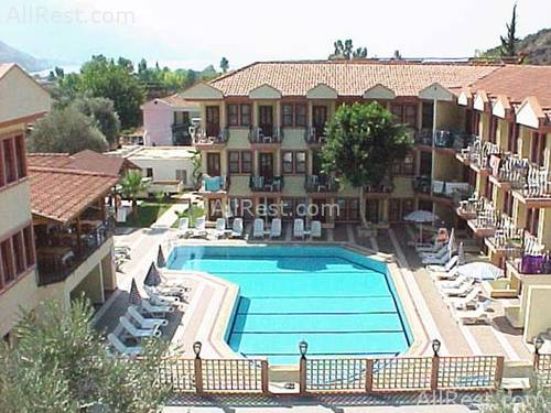 Belcehan Beach Hotel 